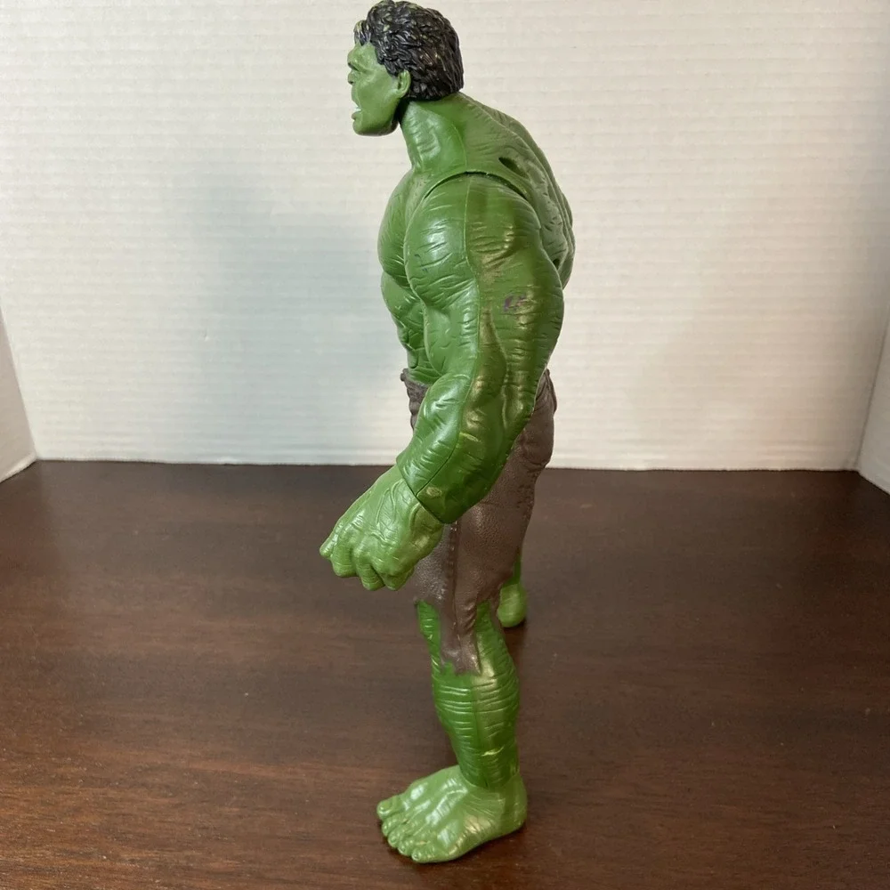 2012 Marvel Avengers Incredible Hulk 10